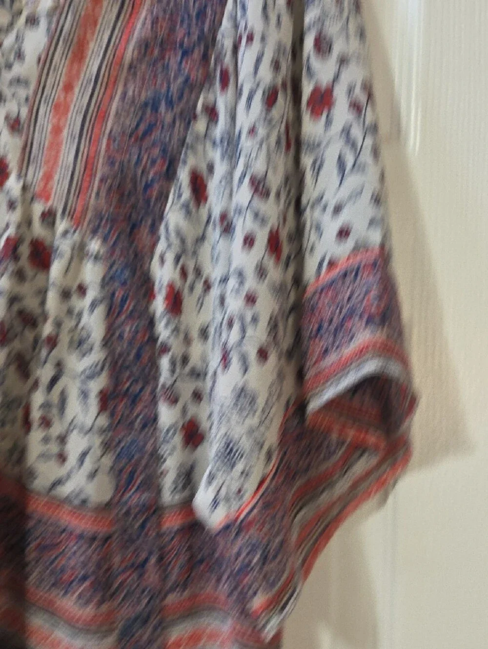 Knox Rose Cream Boho Tunic with Red & Blue Paisley - Picture 5 of 8